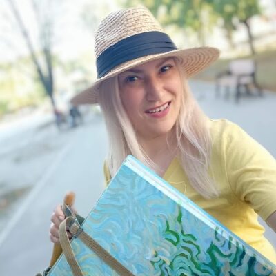 Profile picture of Oleksandra