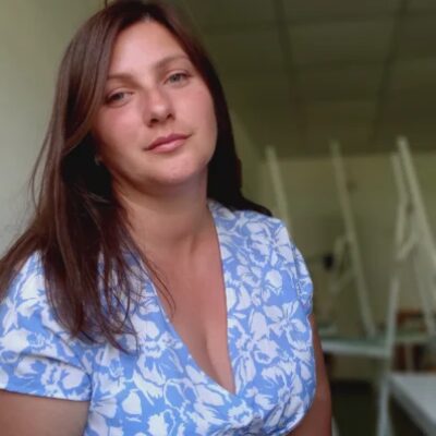 Profile picture of Julia