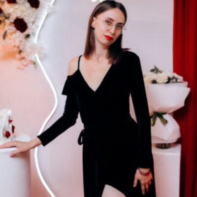 Profile picture of Alina